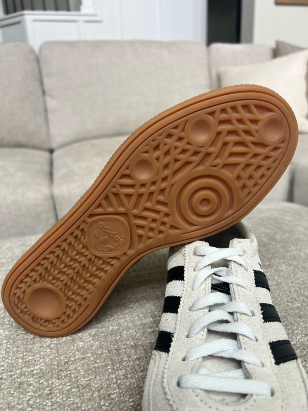 WOMENS ADIDAS HANDBALL SPEZIAL - Picture 3 of 5